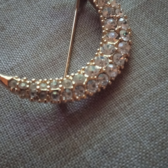 Swarovski Retired Vintage Swan Crescent Pave Crystals Moon Brooch/Pin - Picture 8 of 9